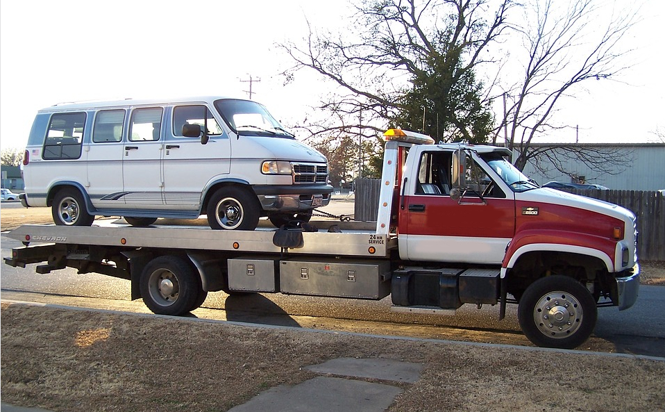 this image shows towing services in Cedar Park, TX